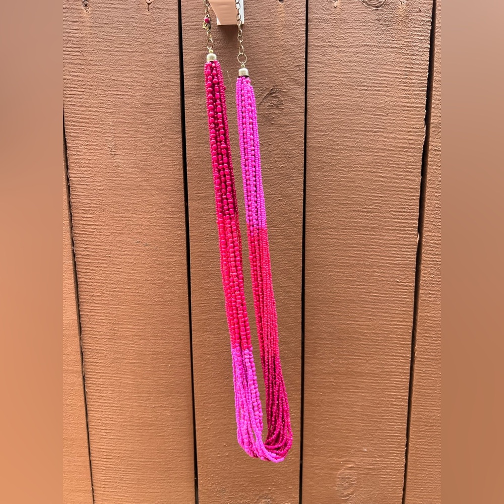 Beaded necklace- Pink, Red, Fuscia